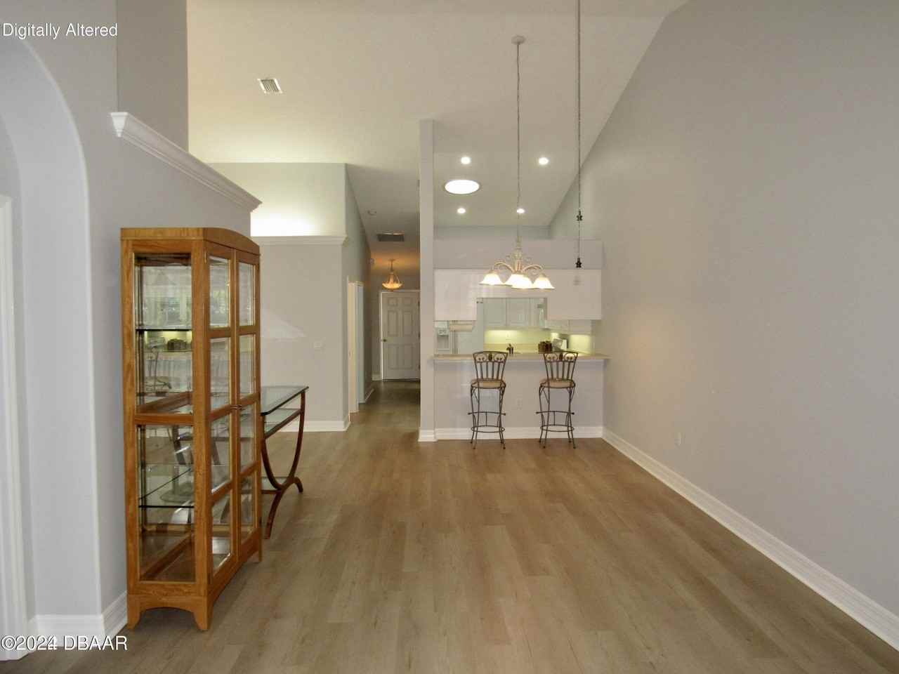 1419 Coconut Palm Cir - Photo 4 of 14