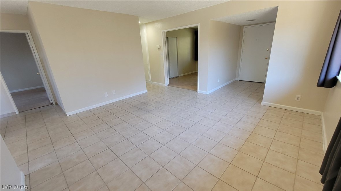 6168 Meadowgrass Ln - Photo 4 of 17