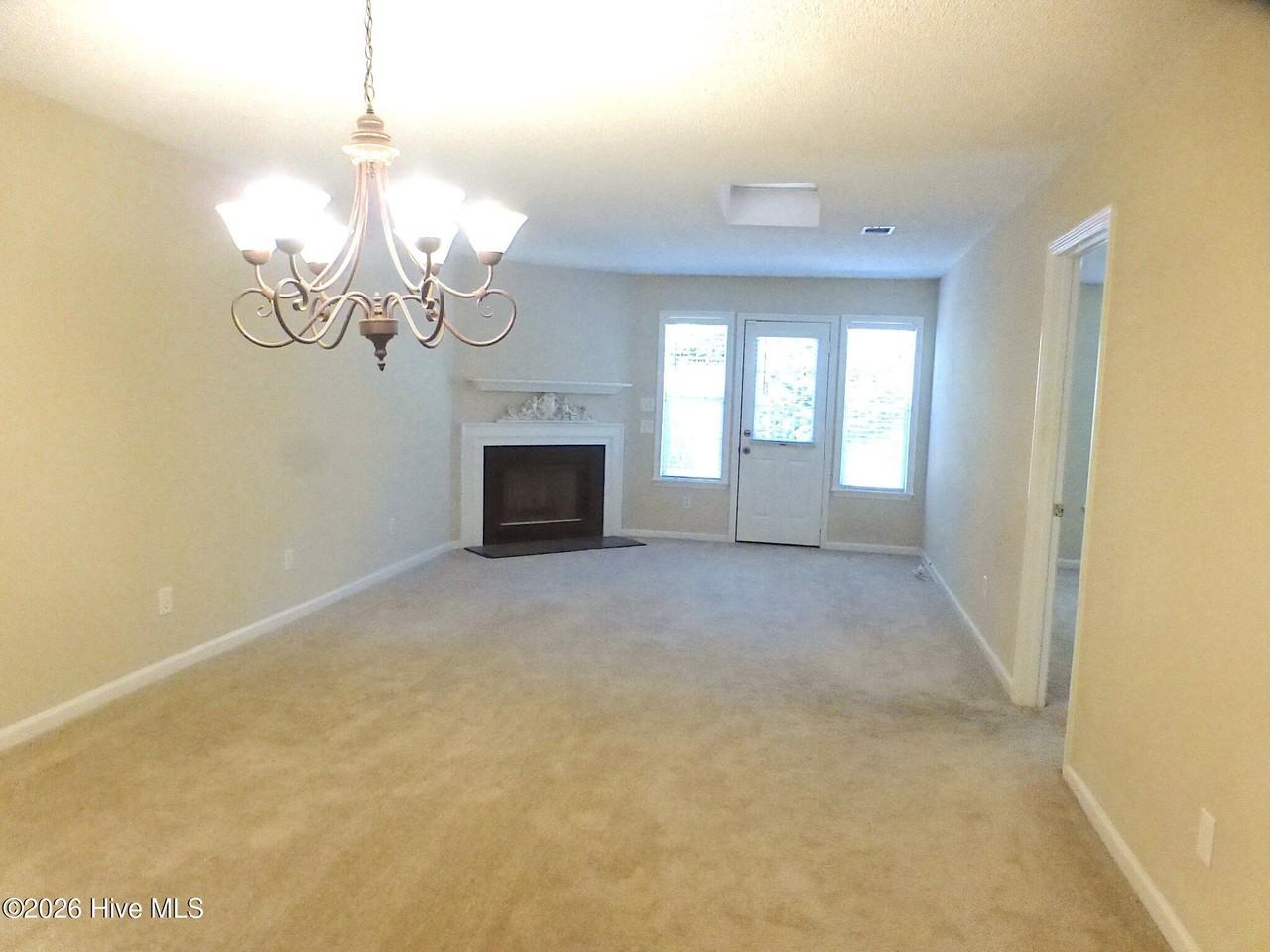 31 Tiburon Trl - Photo 3 of 8