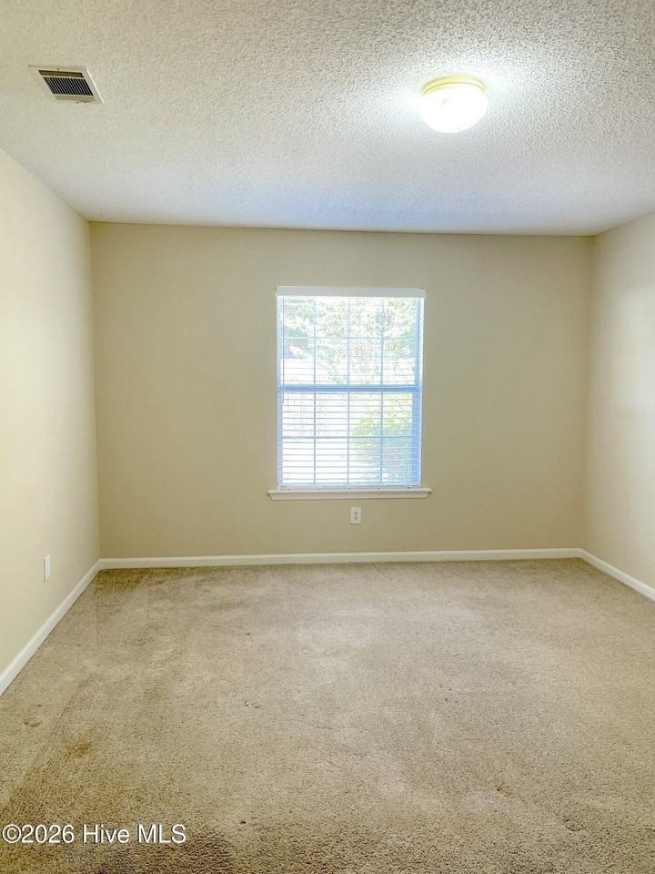31 Tiburon Trl - Photo 4 of 8