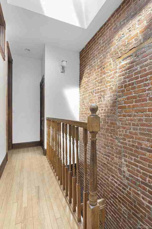 736 Saint Nicholas Ave #3 - Photo 4 of 12
