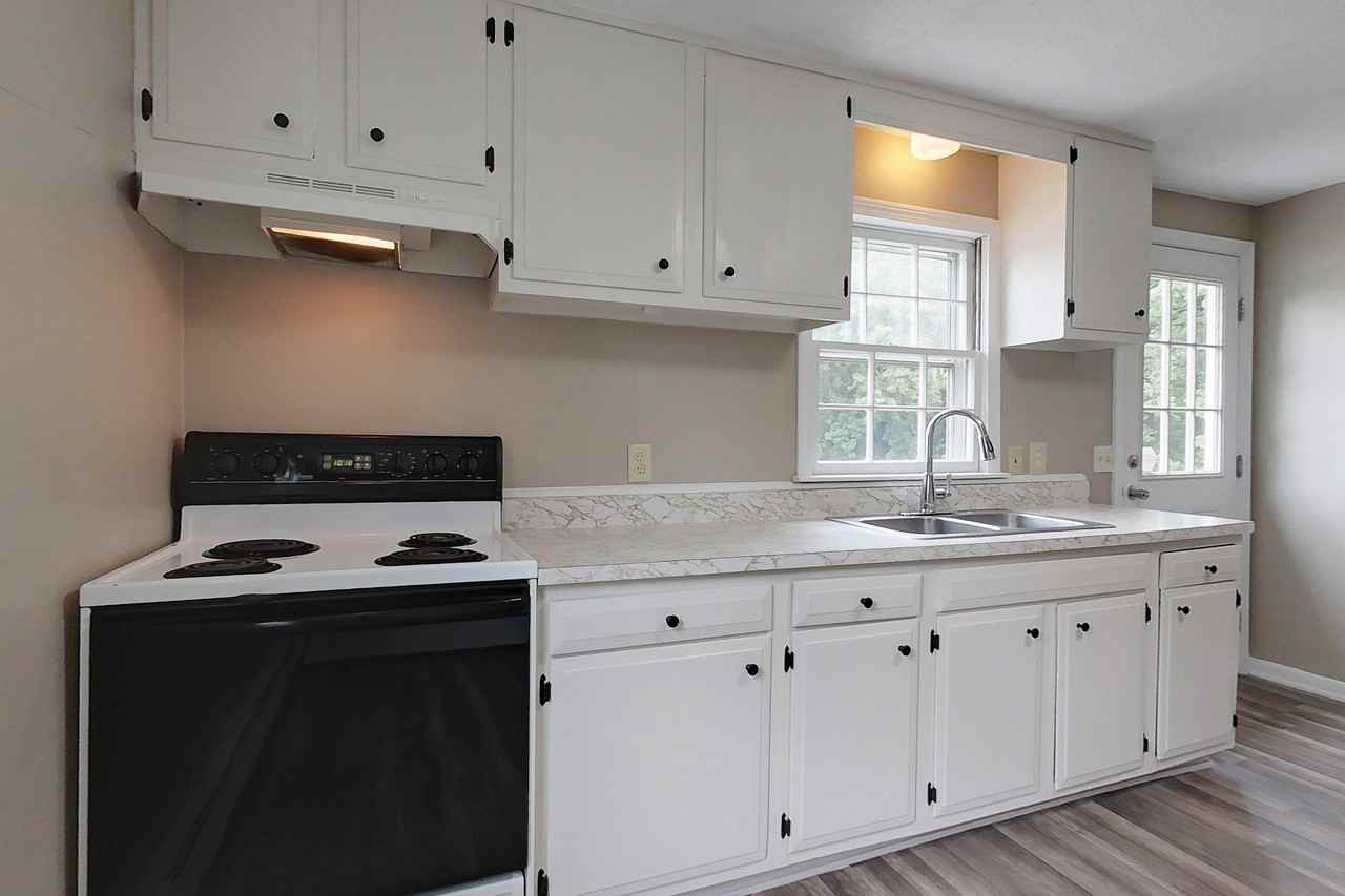 10 Tucker St #2 - Photo 4 of 21