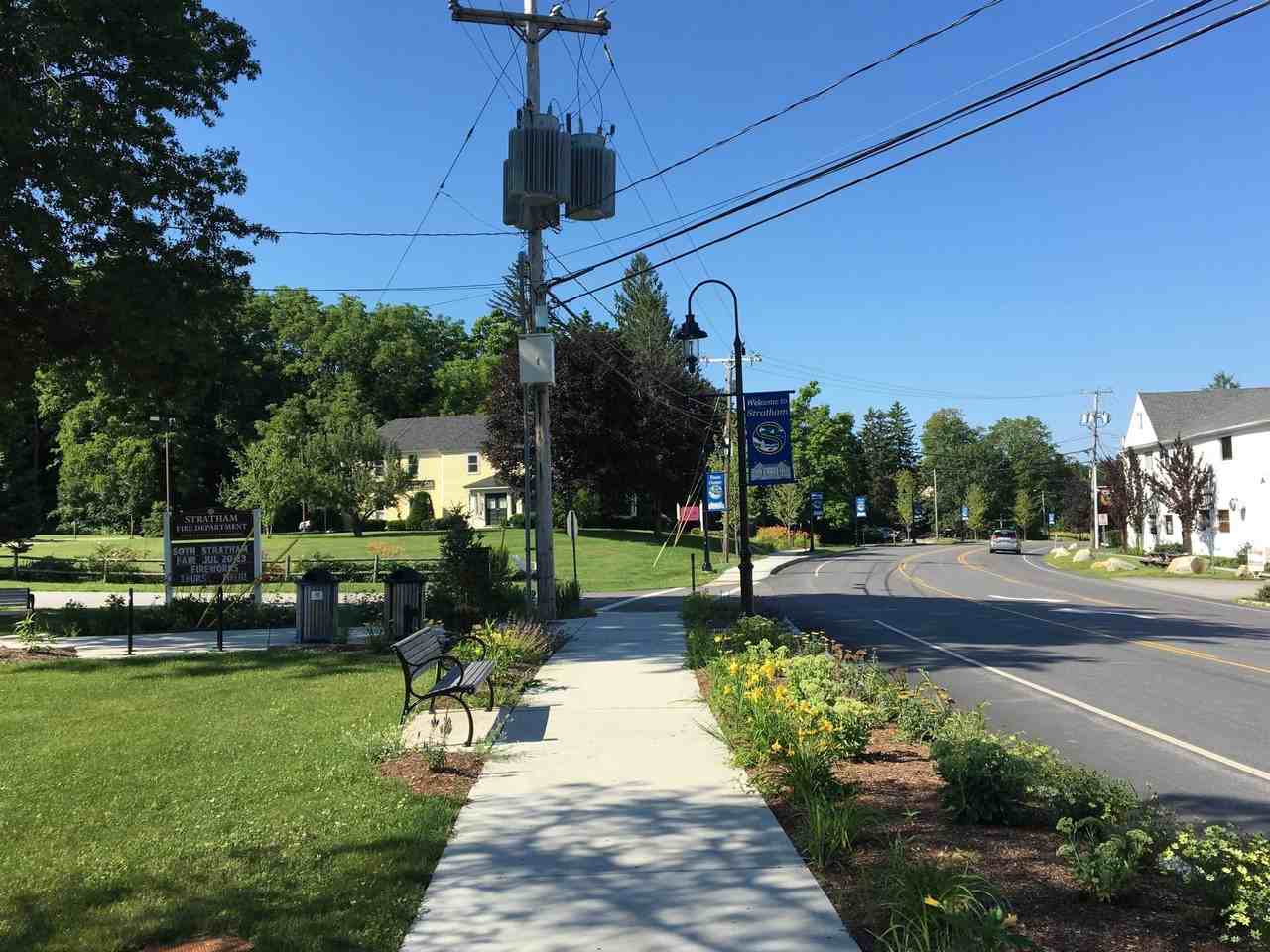 156 Portsmouth Ave - Photo 5 of 50