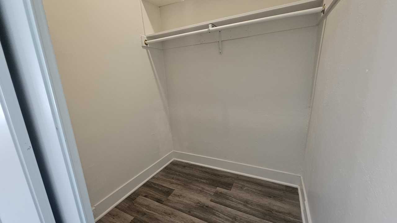1026 Ingraham Street #205 - Photo 6 of 9