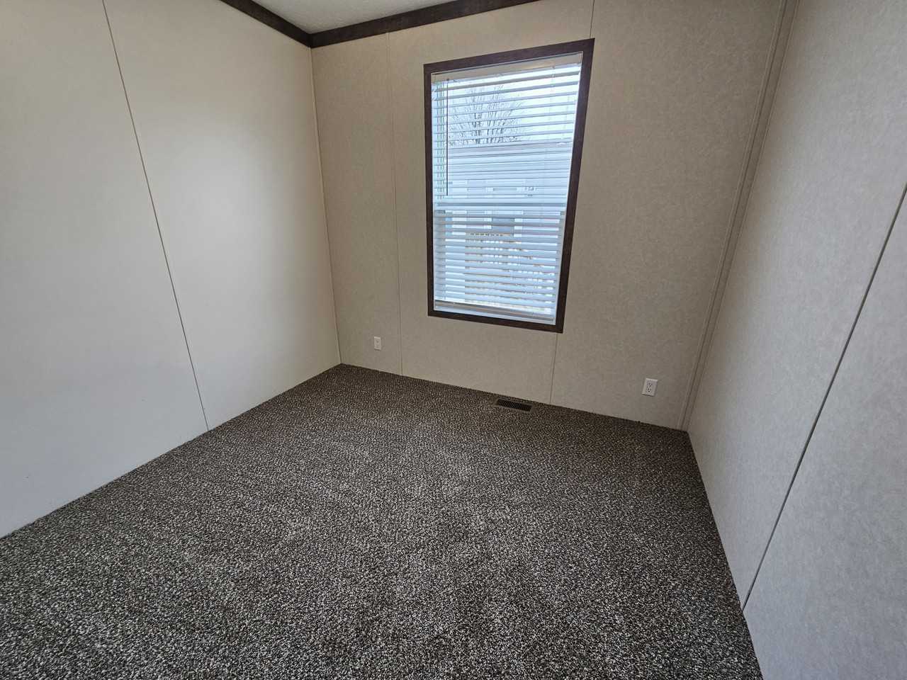 46000 Geddes Rd #354 - Photo 7 of 17