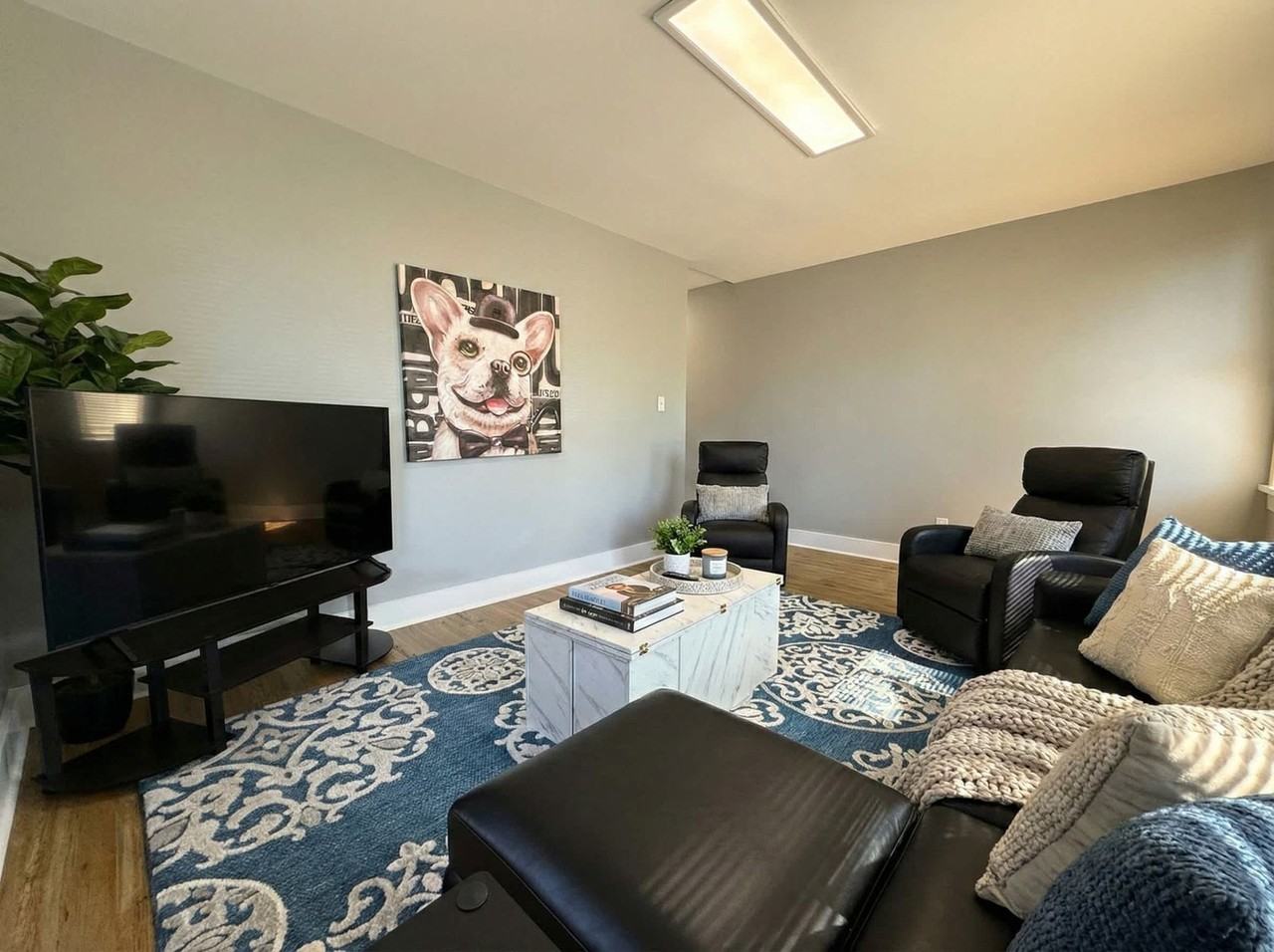 203 S Dupont St #1604342P - Photo 2 of 11