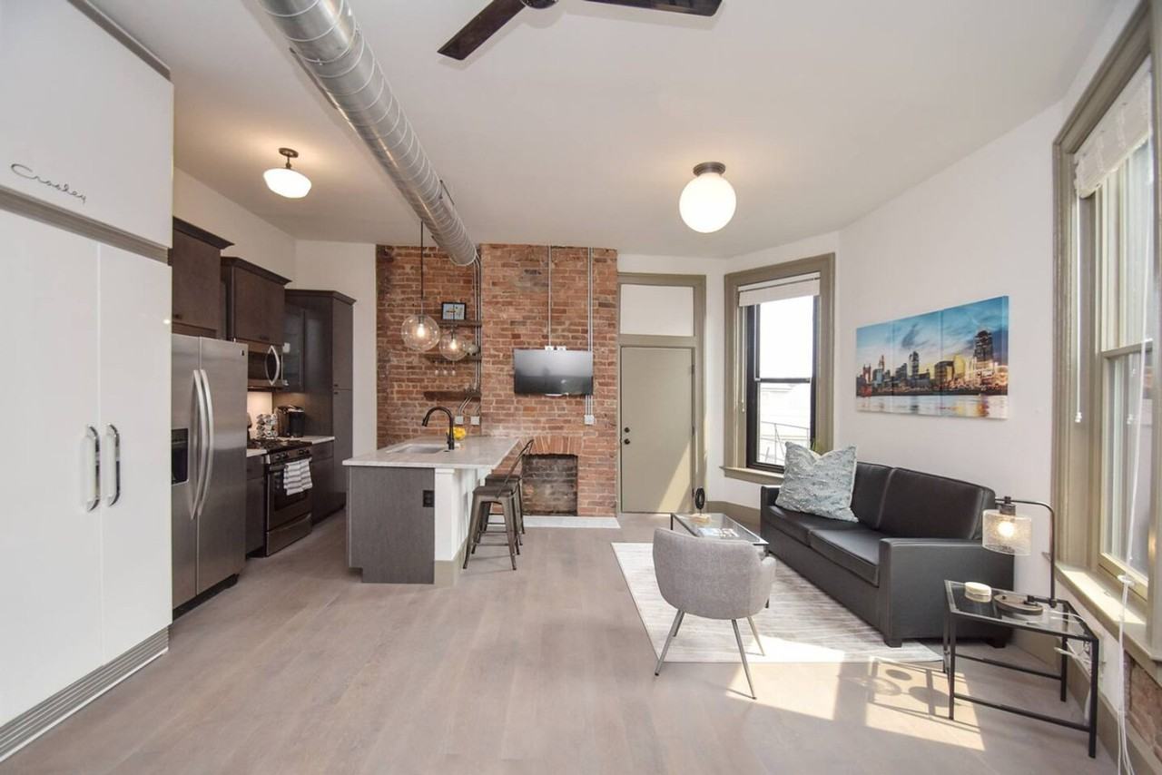 1420 Elm St #1624838P - Photo 3 of 21
