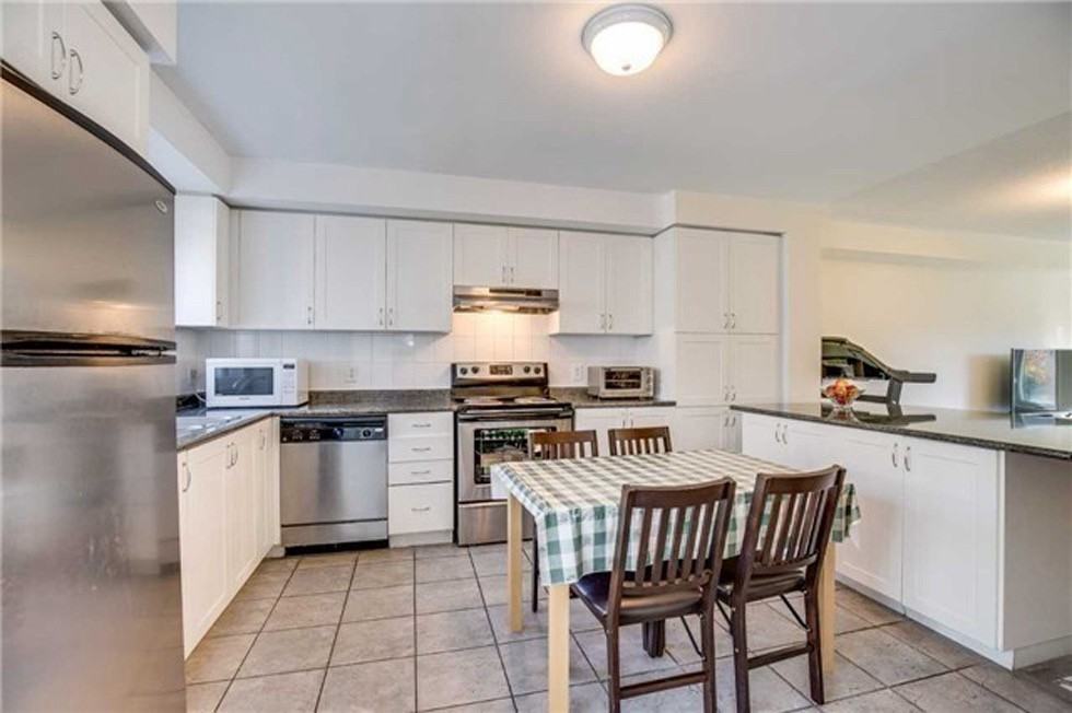 3050 Erin Centre Blvd - Photo 5 of 13