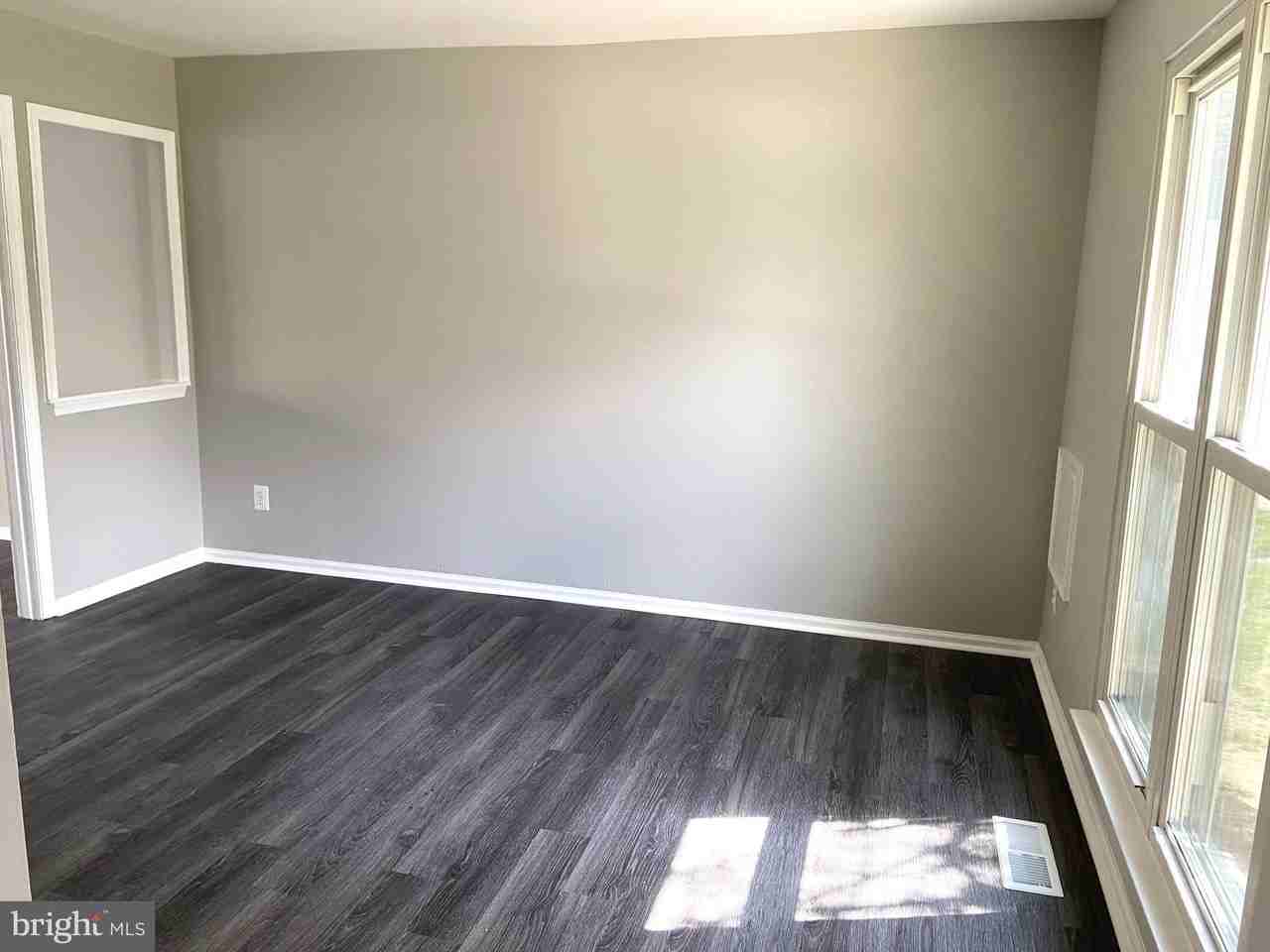 13001 Country Ridge Dr - Photo 3 of 24