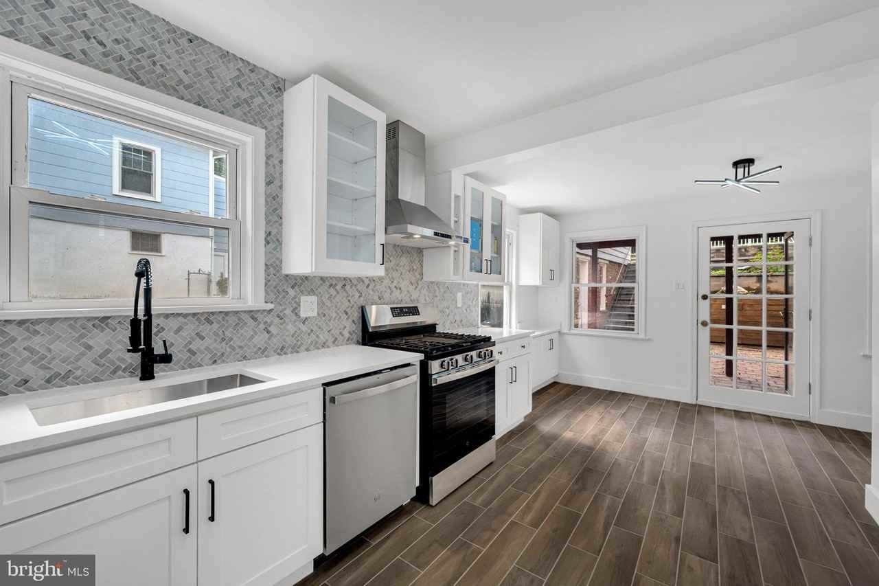 710 Silver Spring Ave - Photo 5 of 45