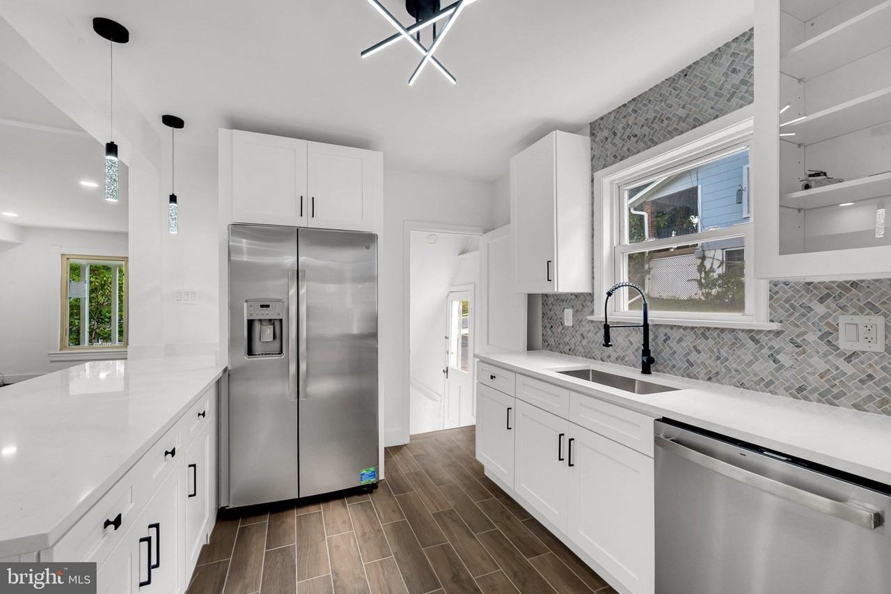 710 Silver Spring Ave - Photo 6 of 45