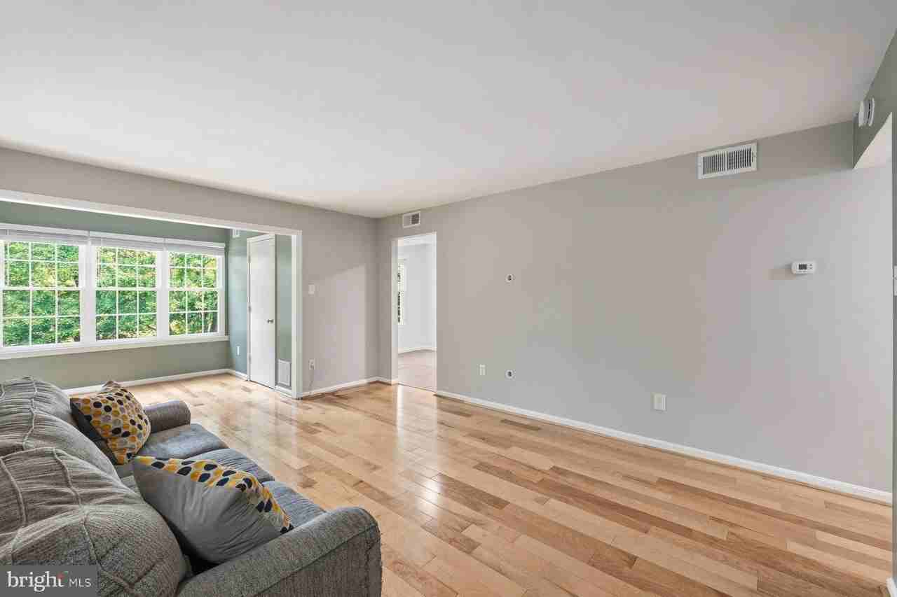 2401 Normandy Square Pl #12 - Photo 6 of 30