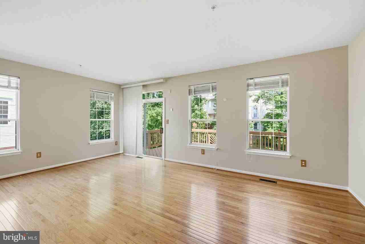12225 Fletchertown Rd - Photo 2 of 32