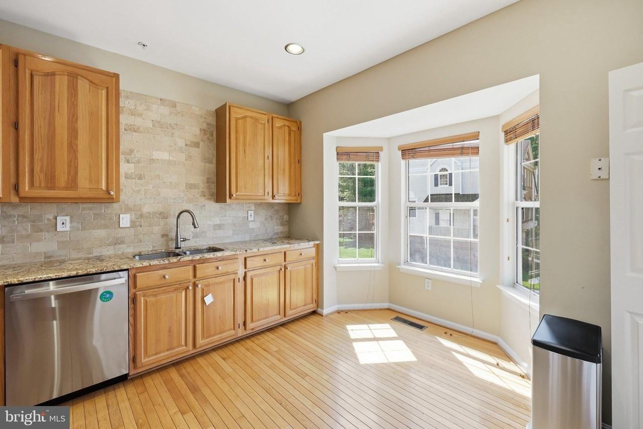 12225 Fletchertown Rd - Photo 6 of 32