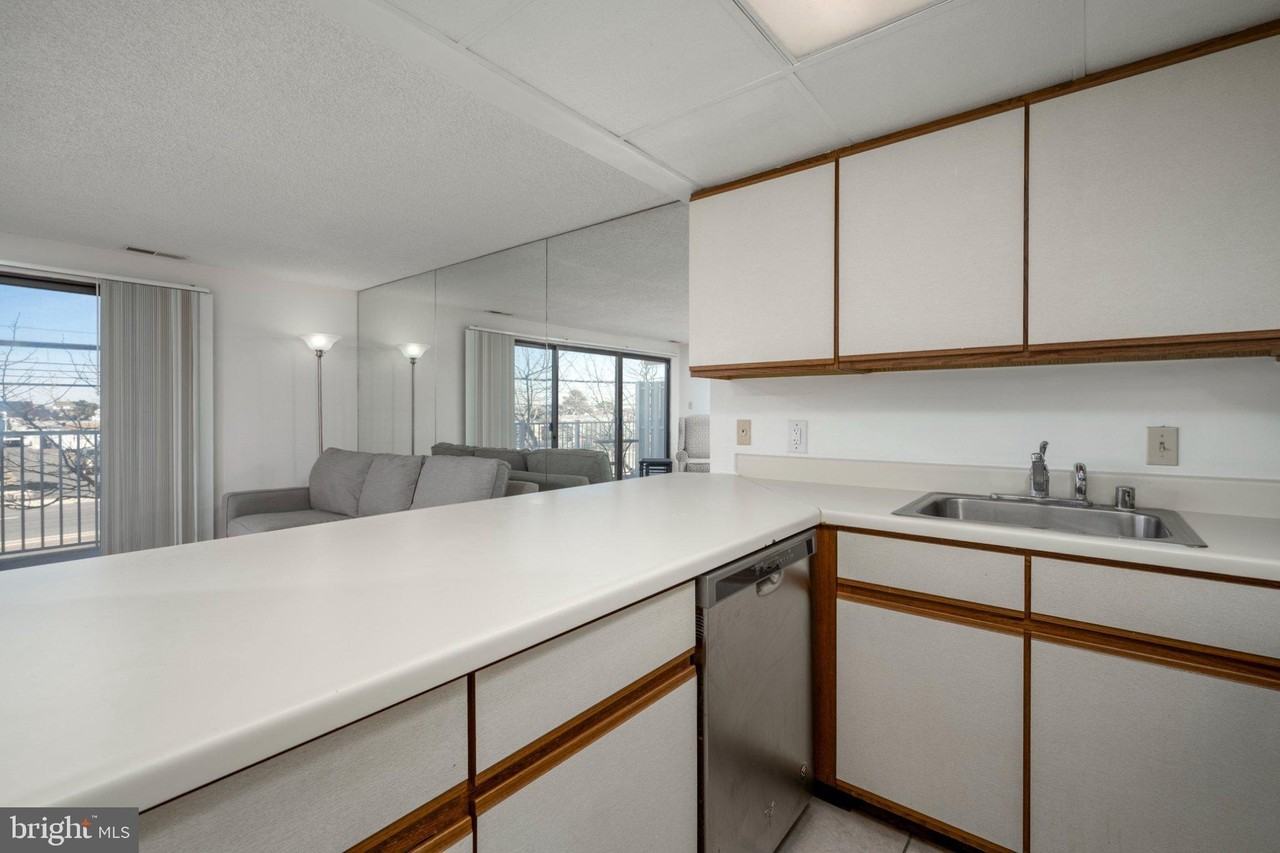 13500 Coastal Hwy #101 - Photo 6 of 24
