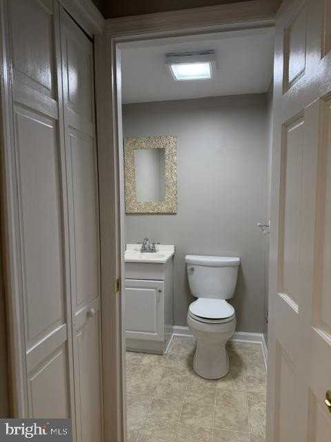 324UNIT Dawson St #D - Photo 4 of 15