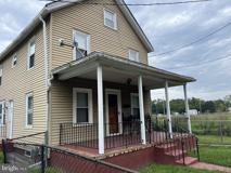 207 S Main St - Photo 1 of 1