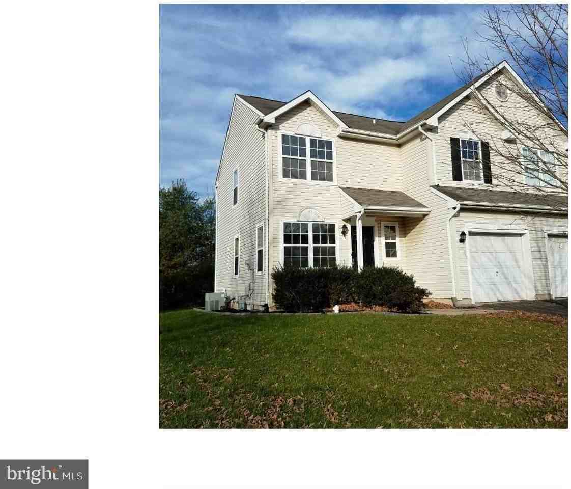 1024 Heather Ln