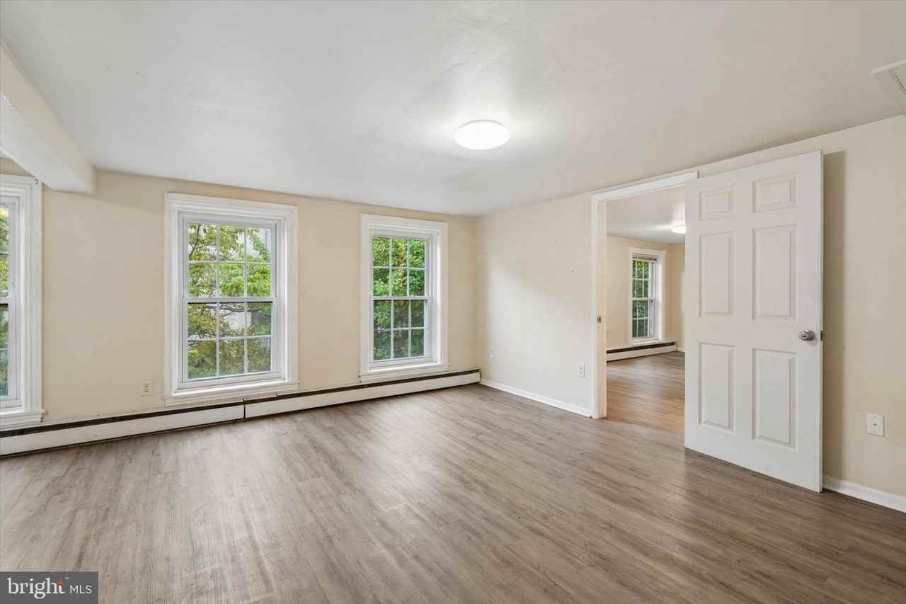 208 E Lincoln Hwy #2 - Photo 5 of 20