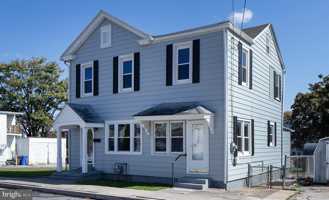 featured image of 340 S Wood St