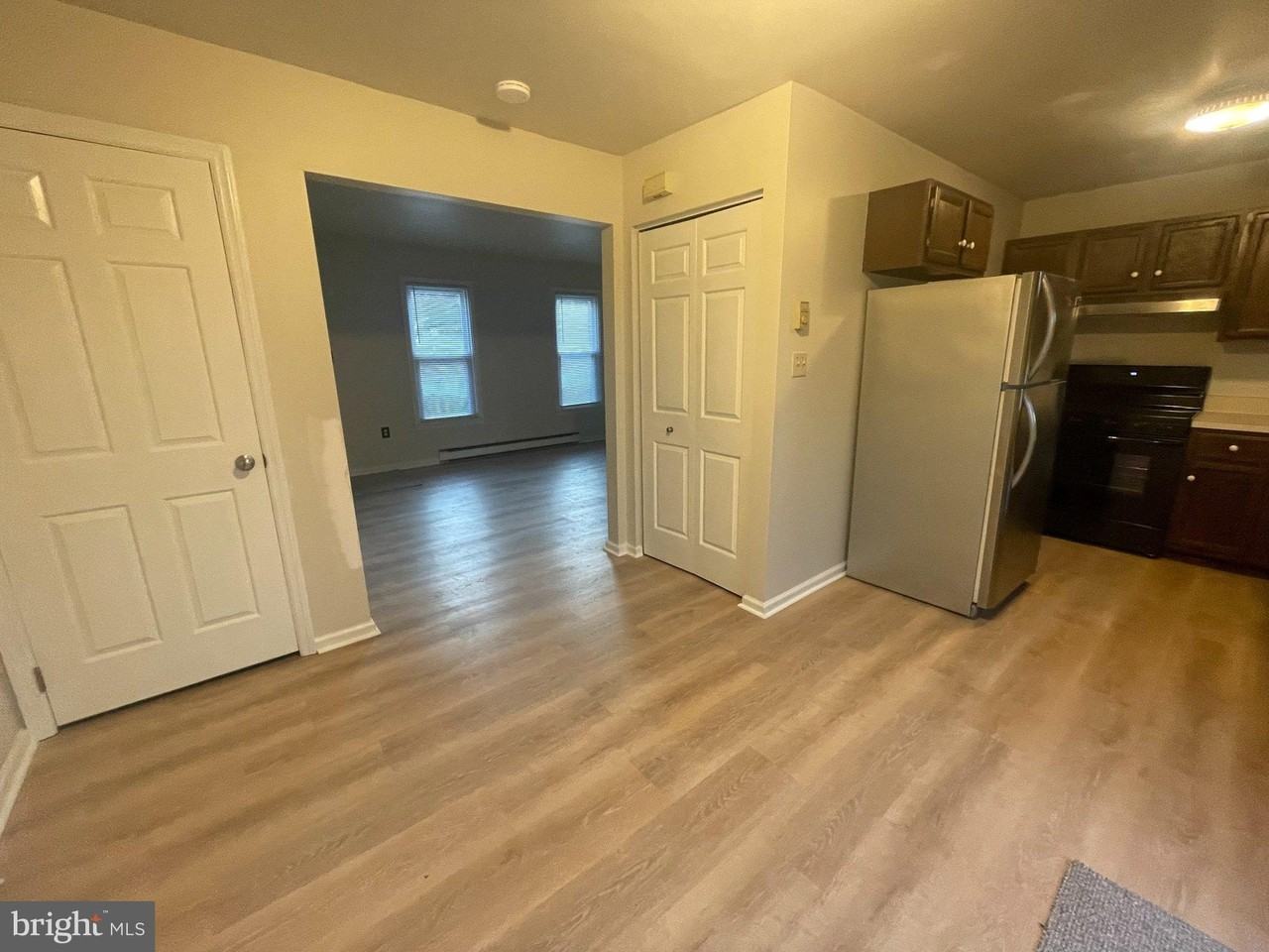 203 Cross Keys Dr - Photo 7 of 14