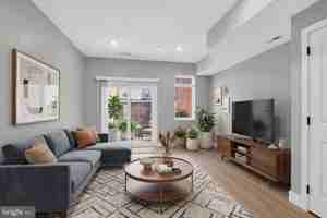 featured image of 1843 E Hazzard St #2