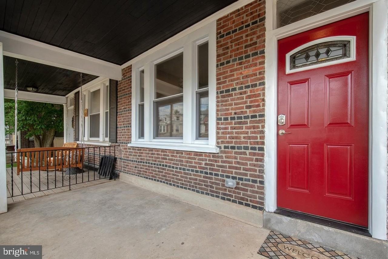 5445 Ridge Ave - Photo 3 of 28