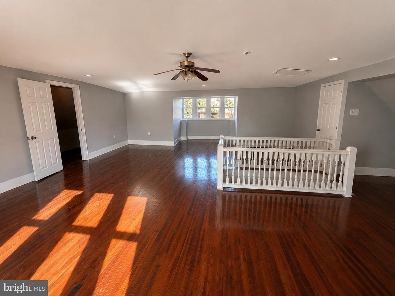 5149 N Camac St - Photo 3 of 7