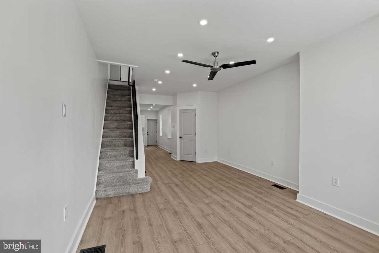 3450 Almond St - Photo 3 of 25