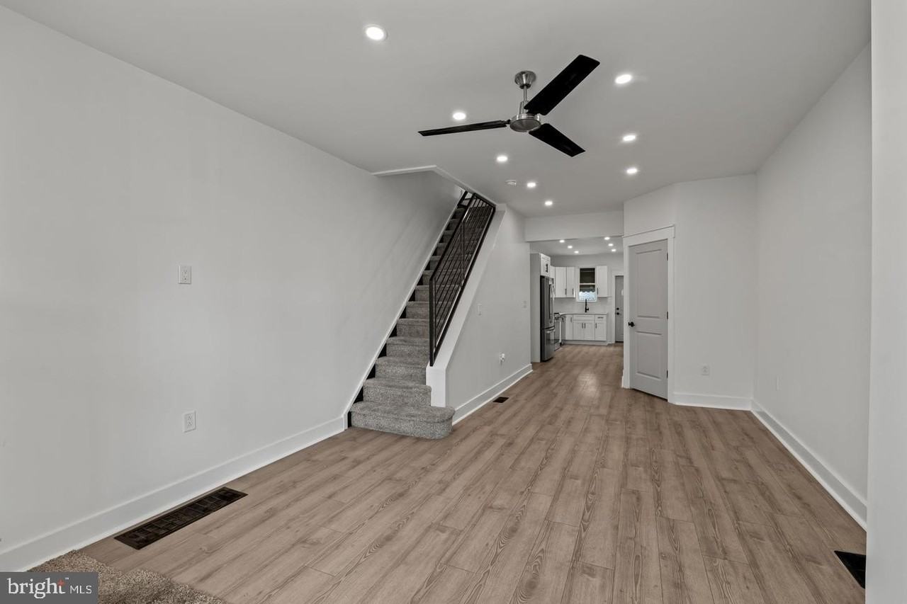 3450 Almond St - Photo 4 of 25