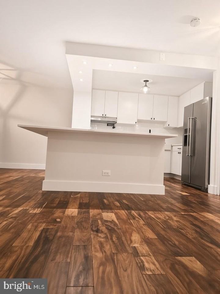 4501 Arlington Blvd #223 - Photo 7 of 11