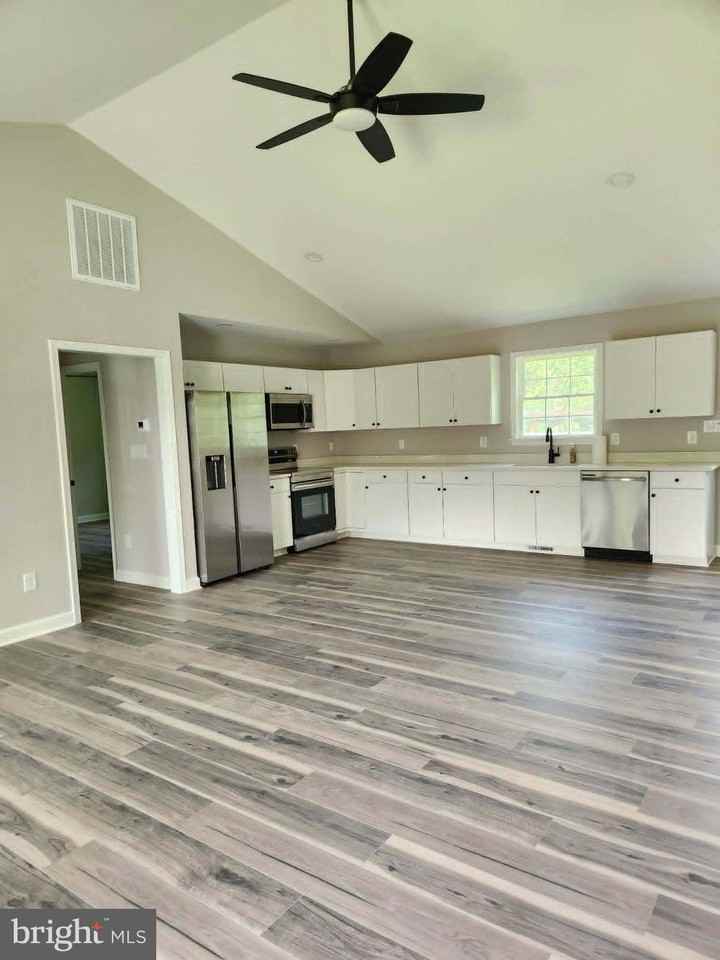 11501 Homeland Rd - Photo 4 of 28