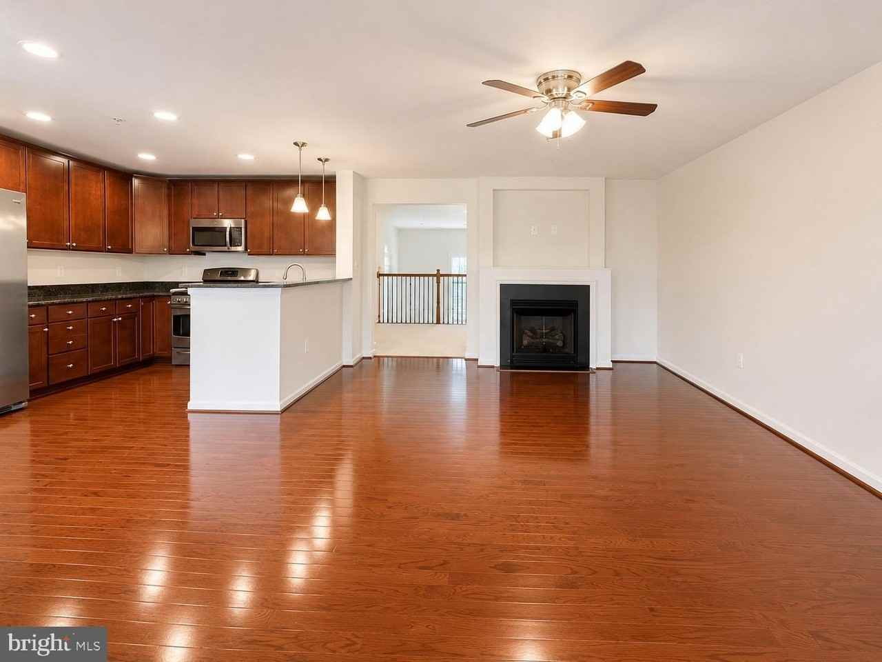 6076-B Wicker Ln #164 - Photo 7 of 23