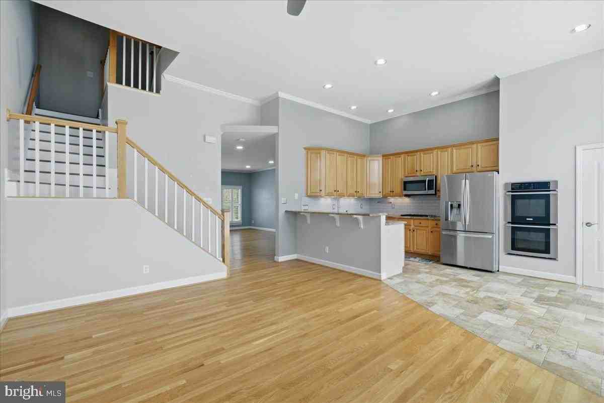 4018 Dogberry Ln - Photo 5 of 26