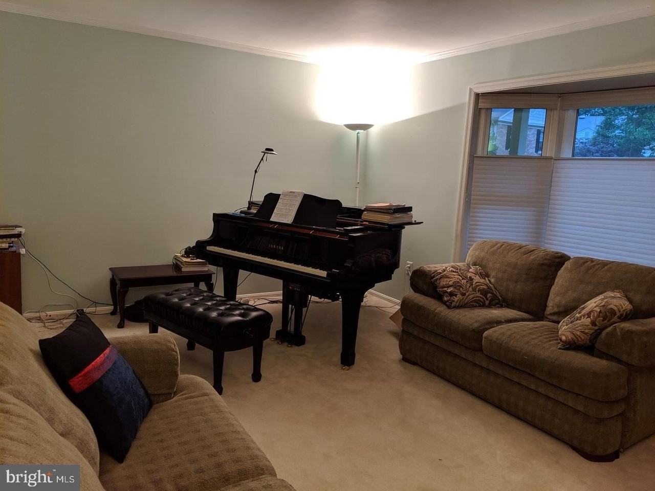 8465 Sevan Ct - Photo 3 of 18