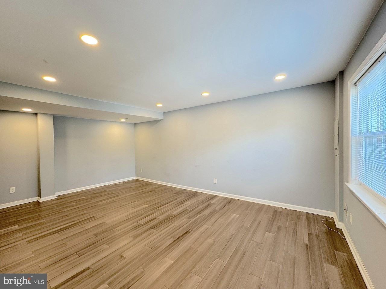 9819 Hagel Cir - Photo 3 of 22