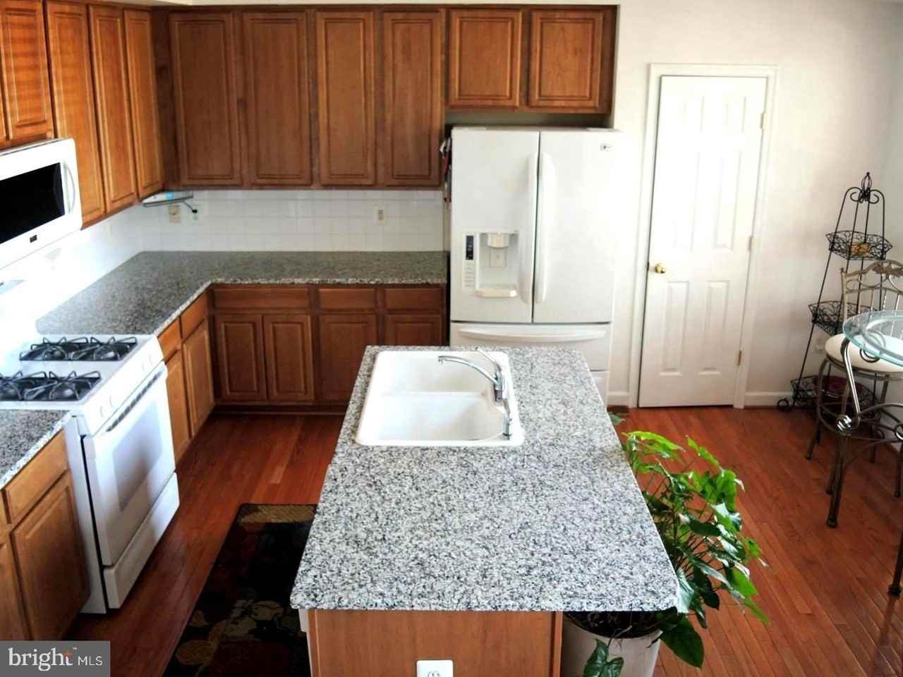 6409 Nice Pl - Photo 6 of 27