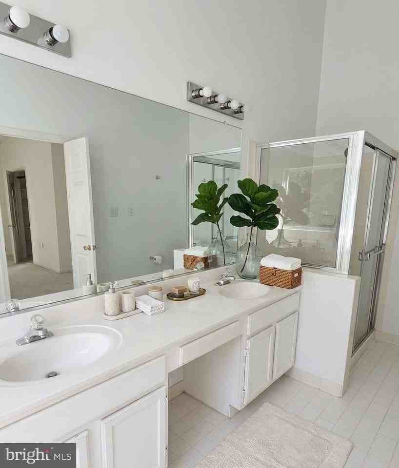 21234 Millwood Sq - Photo 5 of 11