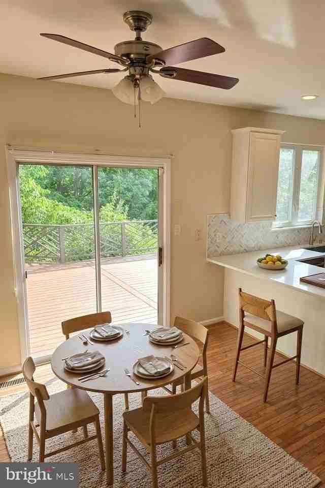 21234 Millwood Sq - Photo 6 of 11