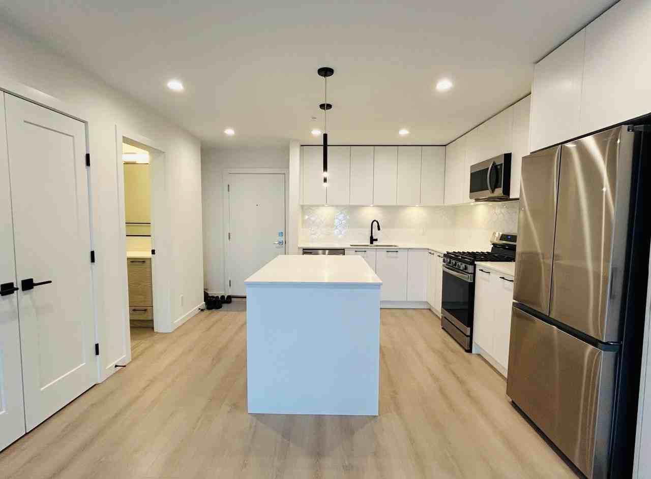 20078 85 Avenue #3rd Floor - Photo 4 of 18