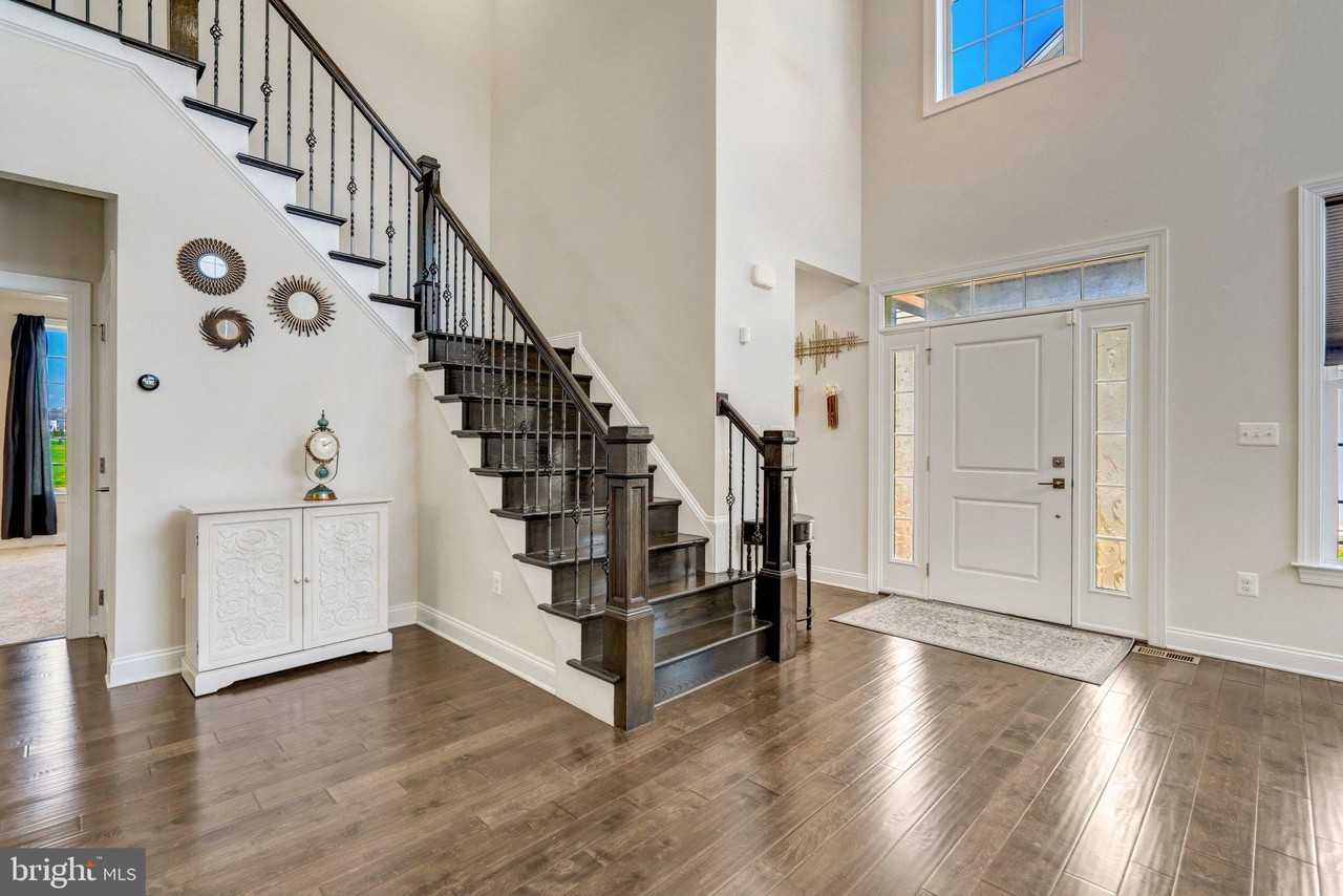 23311 Silcott Woods Ter - Photo 4 of 50