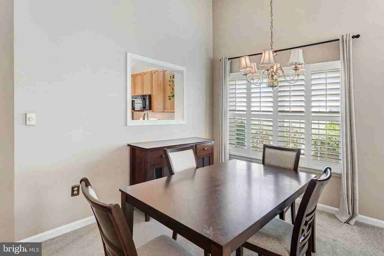 11333 Savannah Dr - Photo 5 of 30