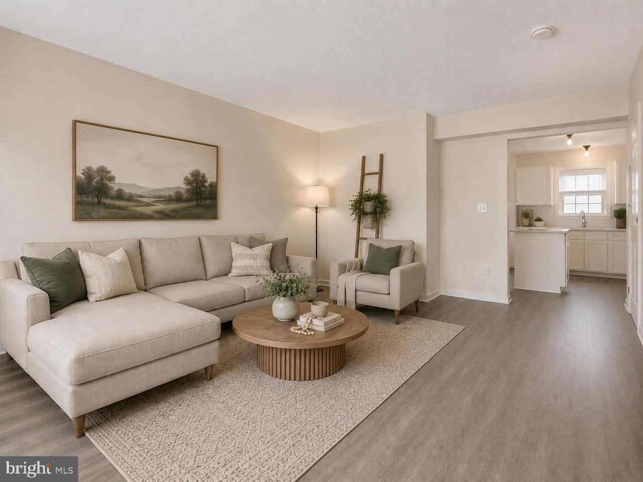 10505 Boxmeer Ct - Photo 2 of 8