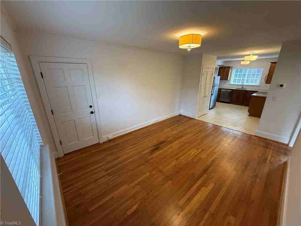 237 N Sunset Dr #3 - Photo 5 of 12