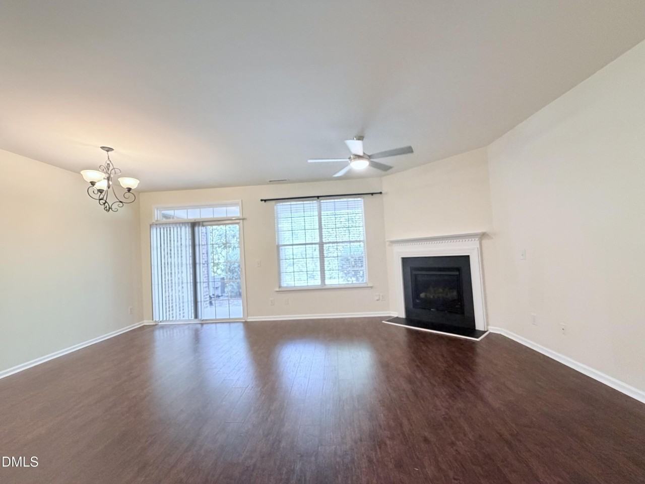 124 Longchamp Ln - Photo 6 of 16