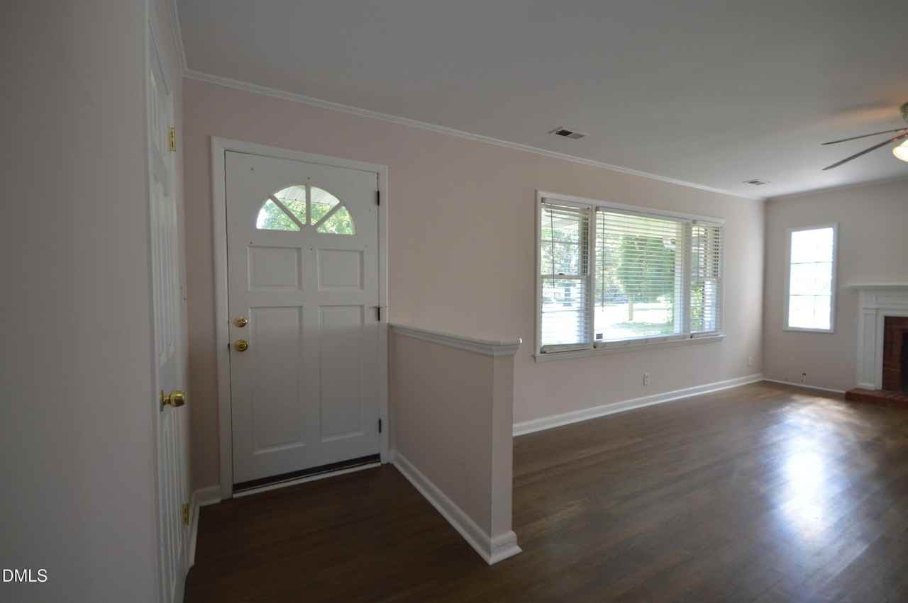 9956 Fanny Brown Rd - Photo 6 of 29