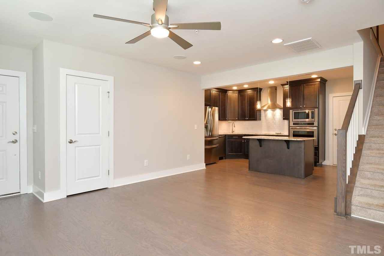 511 N Person St #107 - Photo 5 of 36
