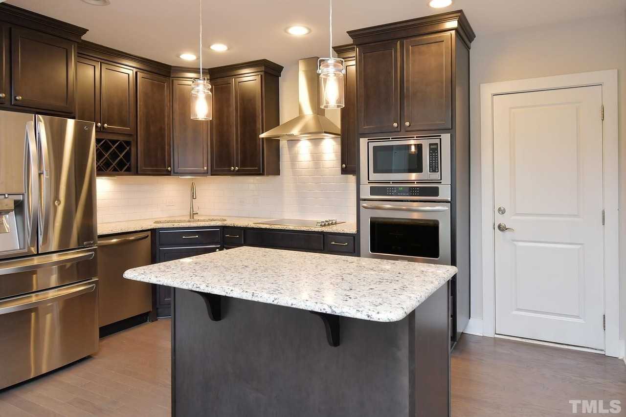 511 N Person St #107 - Photo 7 of 36