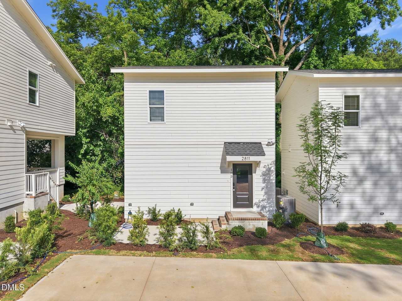 2813 Wilcox Pl #103 - Photo 6 of 24