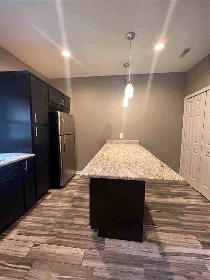 1105 Riverside Dr #2 - Photo 7 of 21